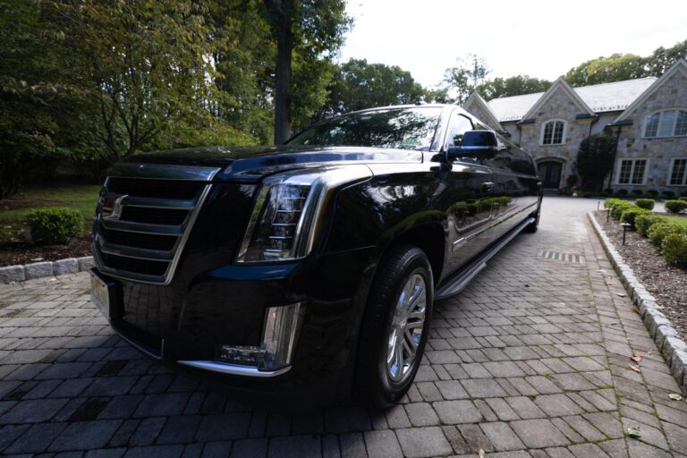 Cadillac Escalade Limo Black